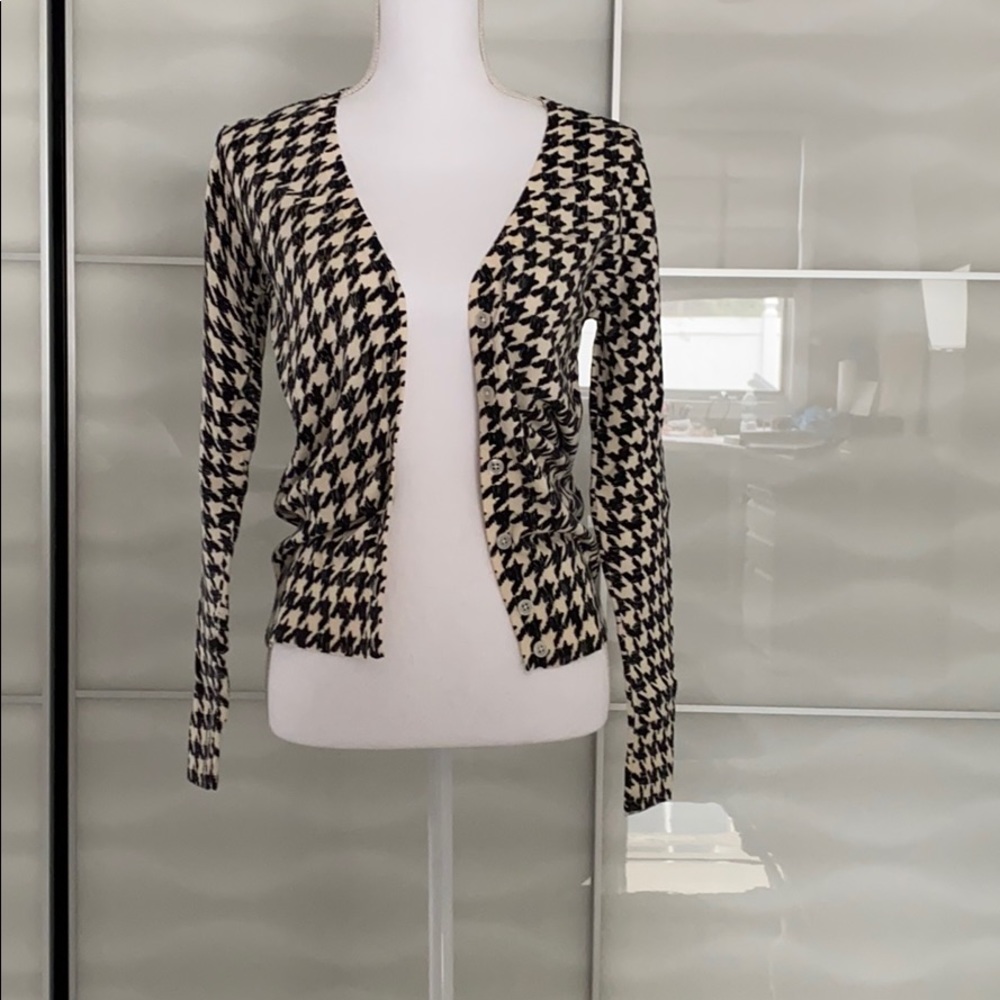 2/$30 Houndstooth Cardigan